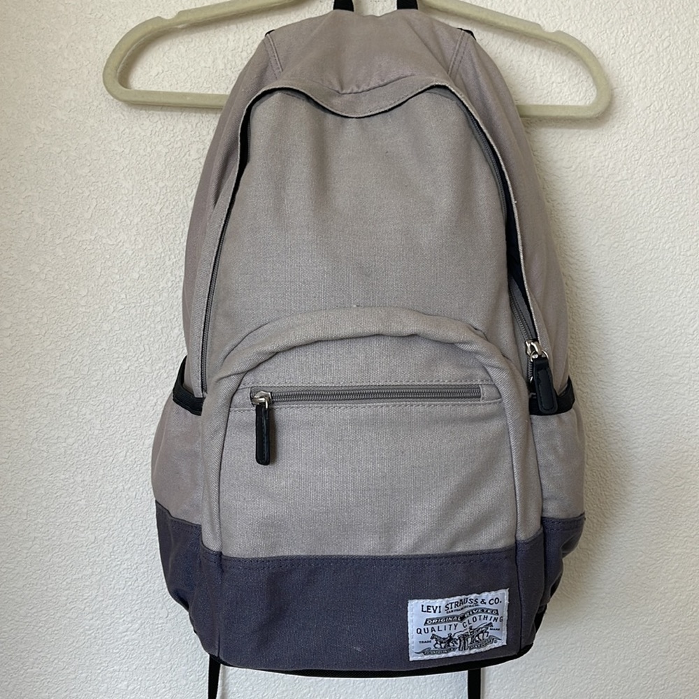 Levi's Strauss Shades of Gray Canvas Backpack 🎒